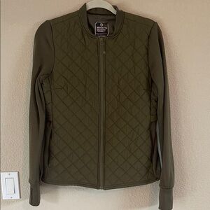 Mondetta Men's Quilted Olive Jacket